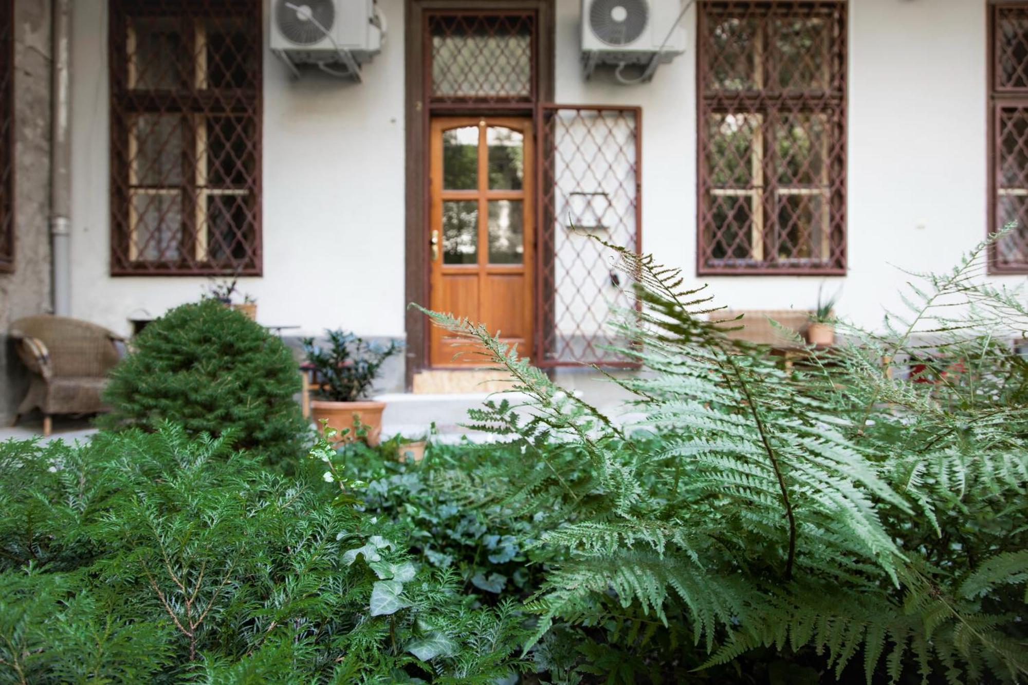 Budapestayz - Lonyay Studios Exterior photo